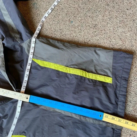 L.L. Unisex Adult Waterproof Hoodie Jacket Windbreaker Size XL18 Pocket - Picture 2 of 11